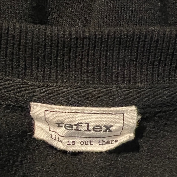 Reflex Classic Black Oversized Sweatshirt - Picture 6 of 8